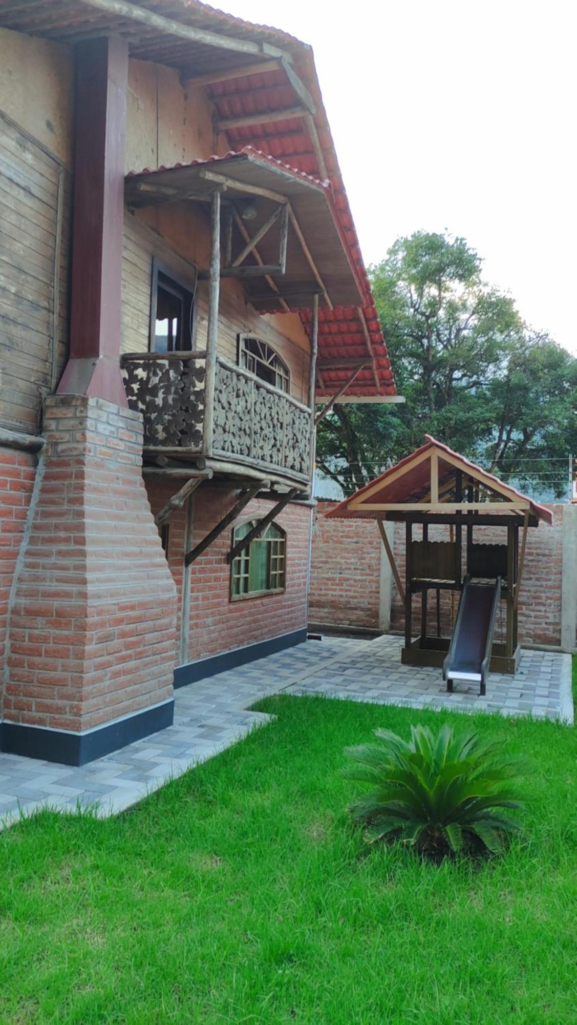 Refugio De La Virgen Baños Exterior foto
