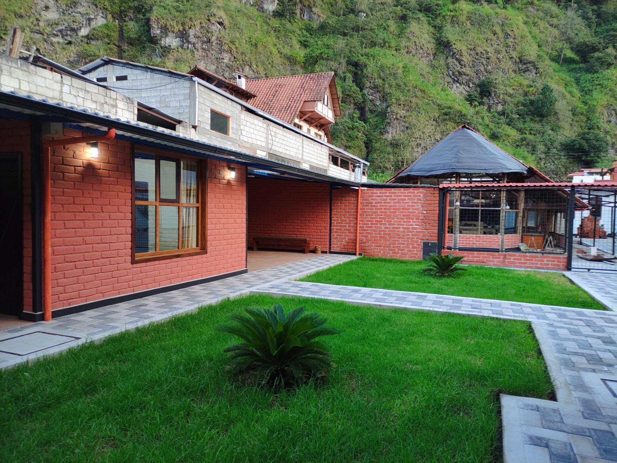 Refugio De La Virgen Baños Exterior foto